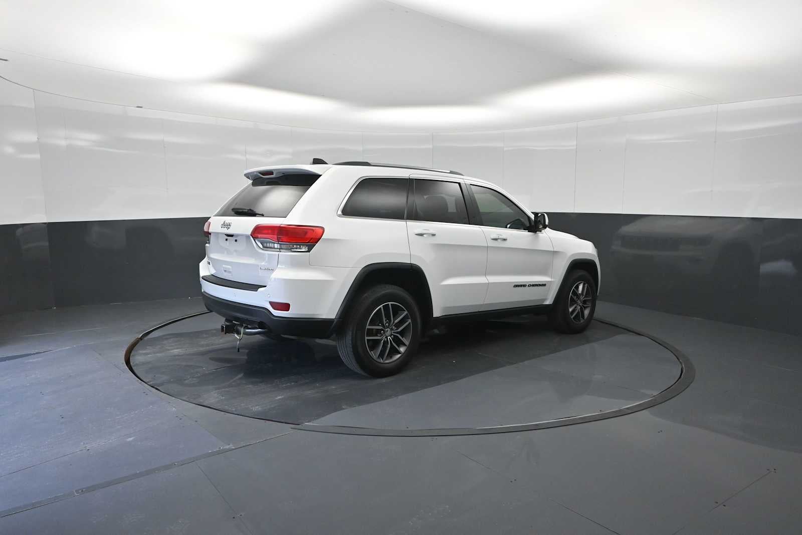 2018 Jeep Grand Cherokee Laredo E
