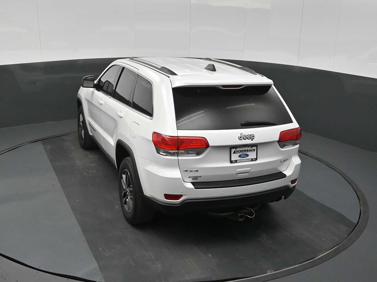 2018 Jeep Grand Cherokee Laredo E