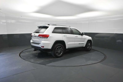2018 Jeep Grand Cherokee Laredo E