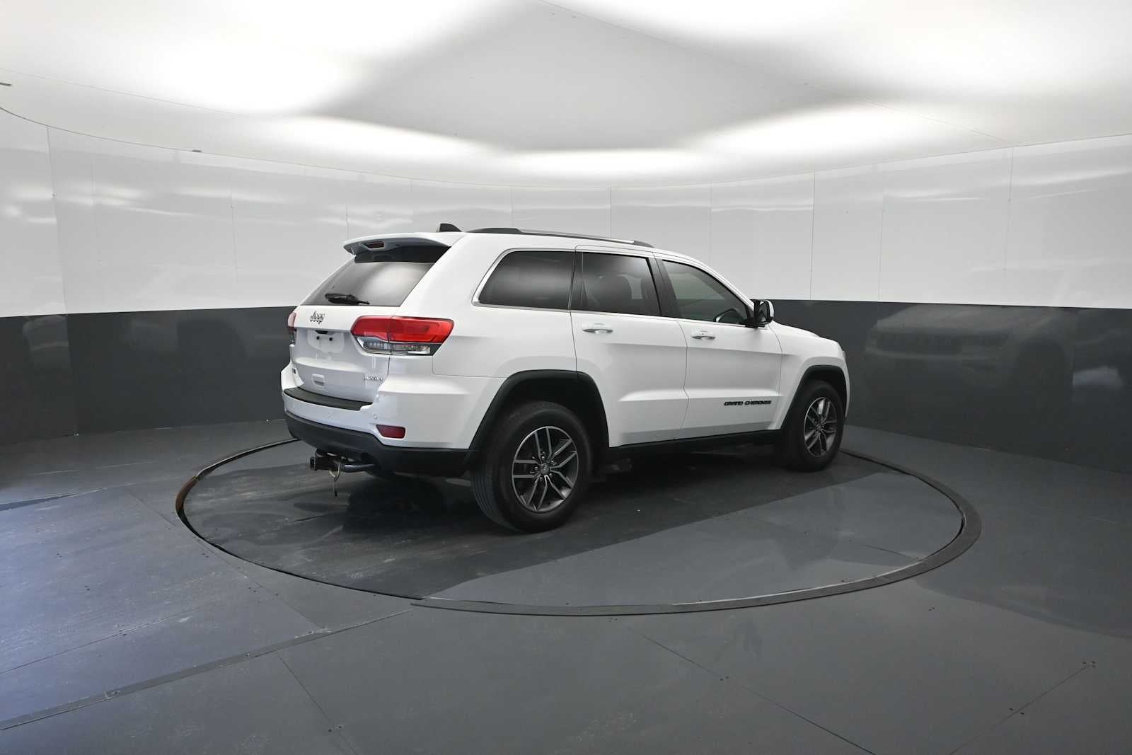 2018 Jeep Grand Cherokee Laredo E