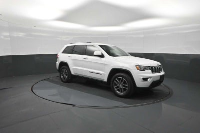 2018 Jeep Grand Cherokee Laredo E
