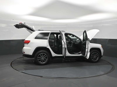 2018 Jeep Grand Cherokee Laredo E