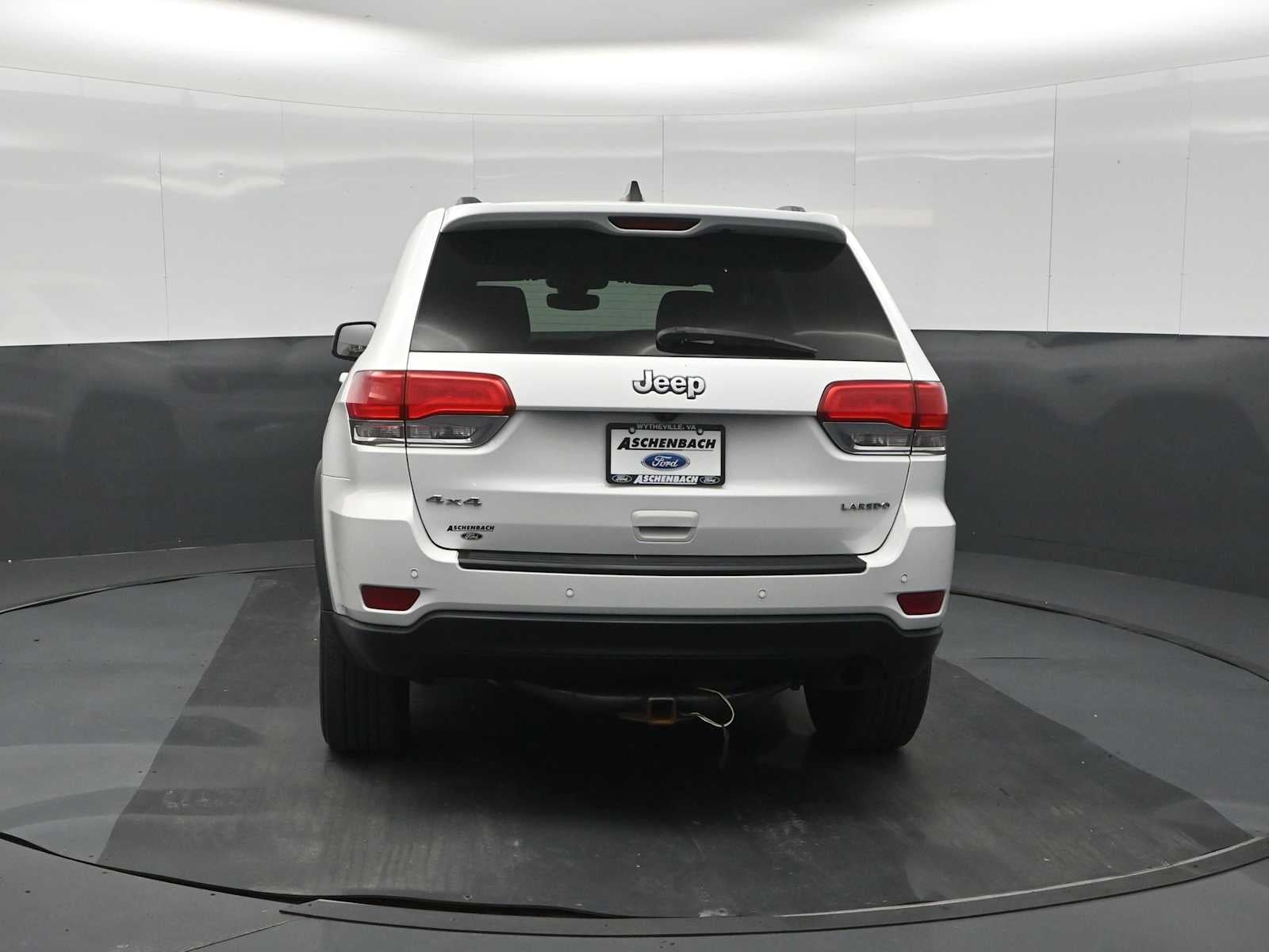 2018 Jeep Grand Cherokee Laredo E