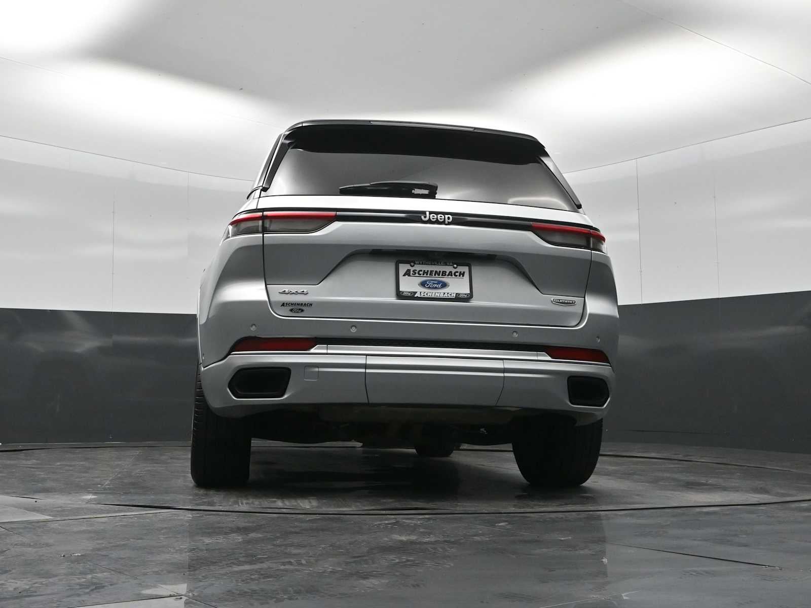 2022 Jeep Grand Cherokee Summit Reserve