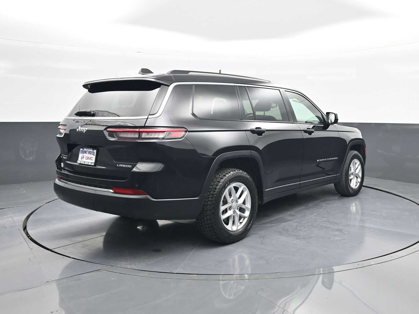 2023 Jeep Grand Cherokee L Laredo