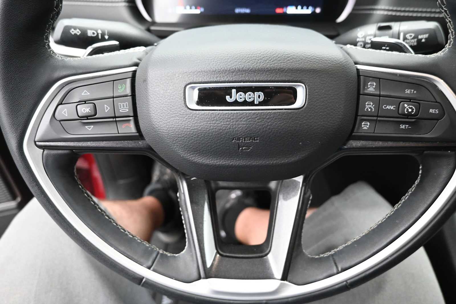 2022 Jeep Grand Cherokee L Laredo