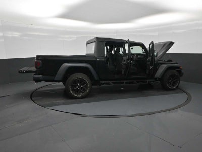 2022 Jeep Gladiator Sport