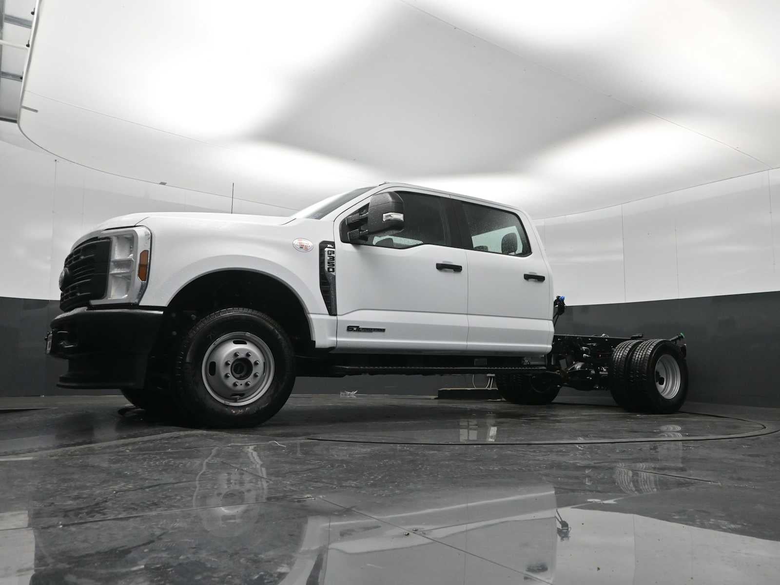 2026 Ford Super Duty F-350 DRW XL