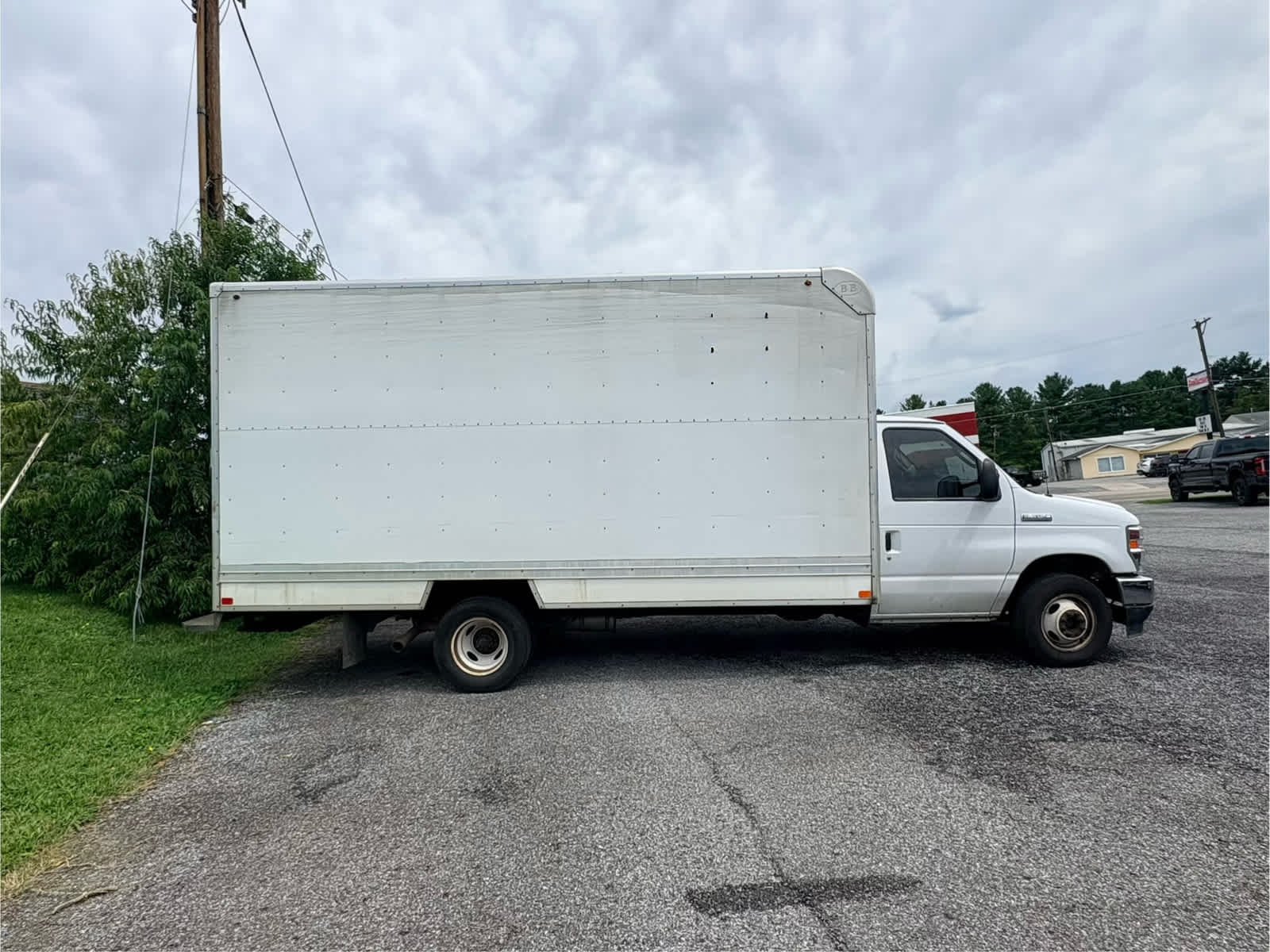 2021 Ford E-Series Cutaway E-350 SRW 138" WB