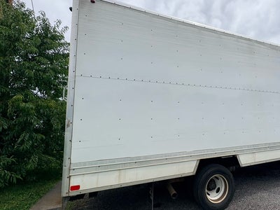 2021 Ford E-Series Cutaway E-350 SRW 138" WB