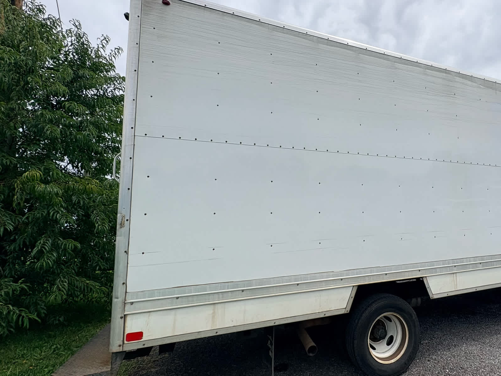 2021 Ford E-Series Cutaway E-350 SRW 138" WB