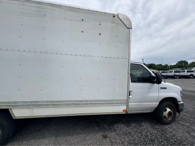 2021 Ford E-Series Cutaway E-350 SRW 138" WB