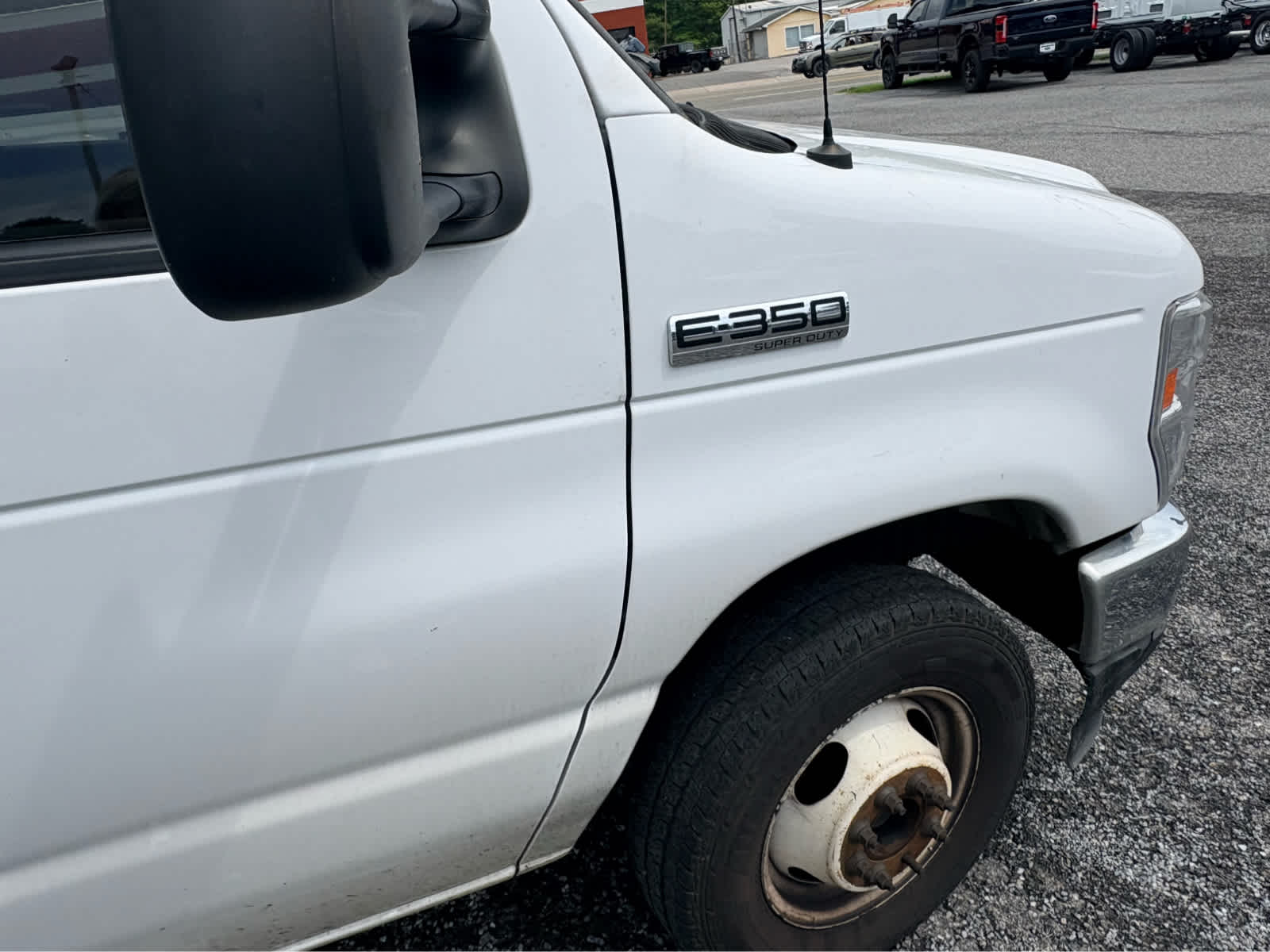 2021 Ford E-Series Cutaway E-350 SRW 138" WB