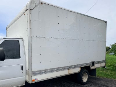 2021 Ford E-Series Cutaway E-350 SRW 138" WB