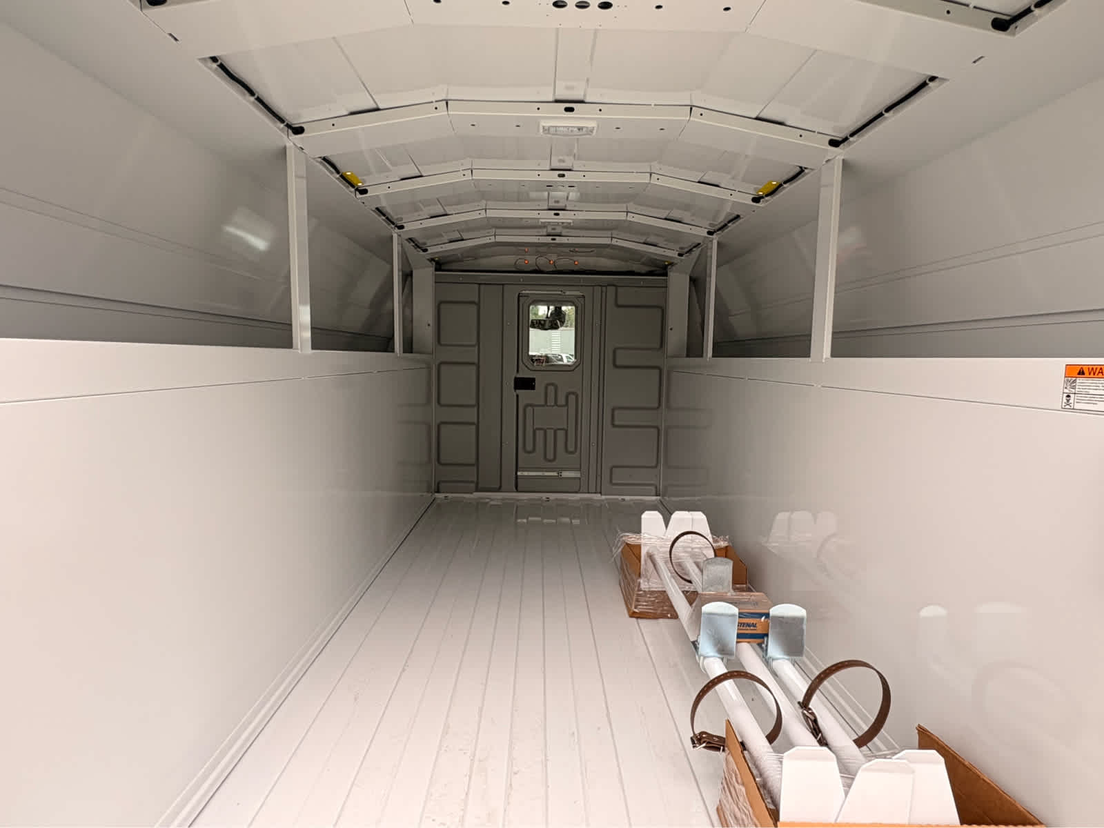 2026 Ford E-Series Cutaway E-350 SRW