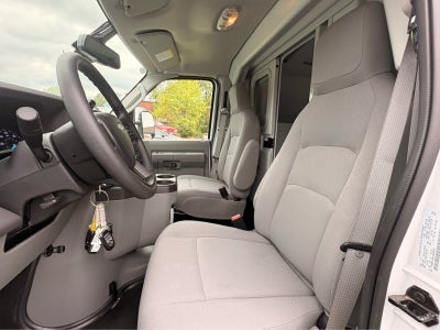 2026 Ford E-Series Cutaway E-350 SRW