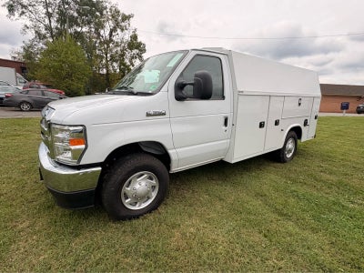 2026 Ford E-Series Cutaway E-350 SRW