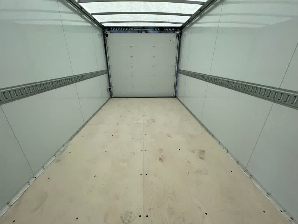 2024 Ford E-Series Cutaway E-450 DRW