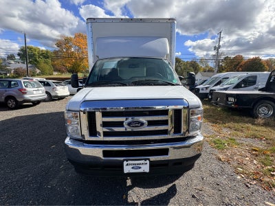 2024 Ford E-Series Cutaway E-450 DRW