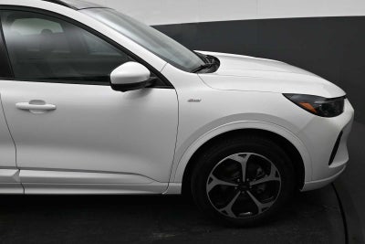 2025 Ford Escape ST-Line Elite