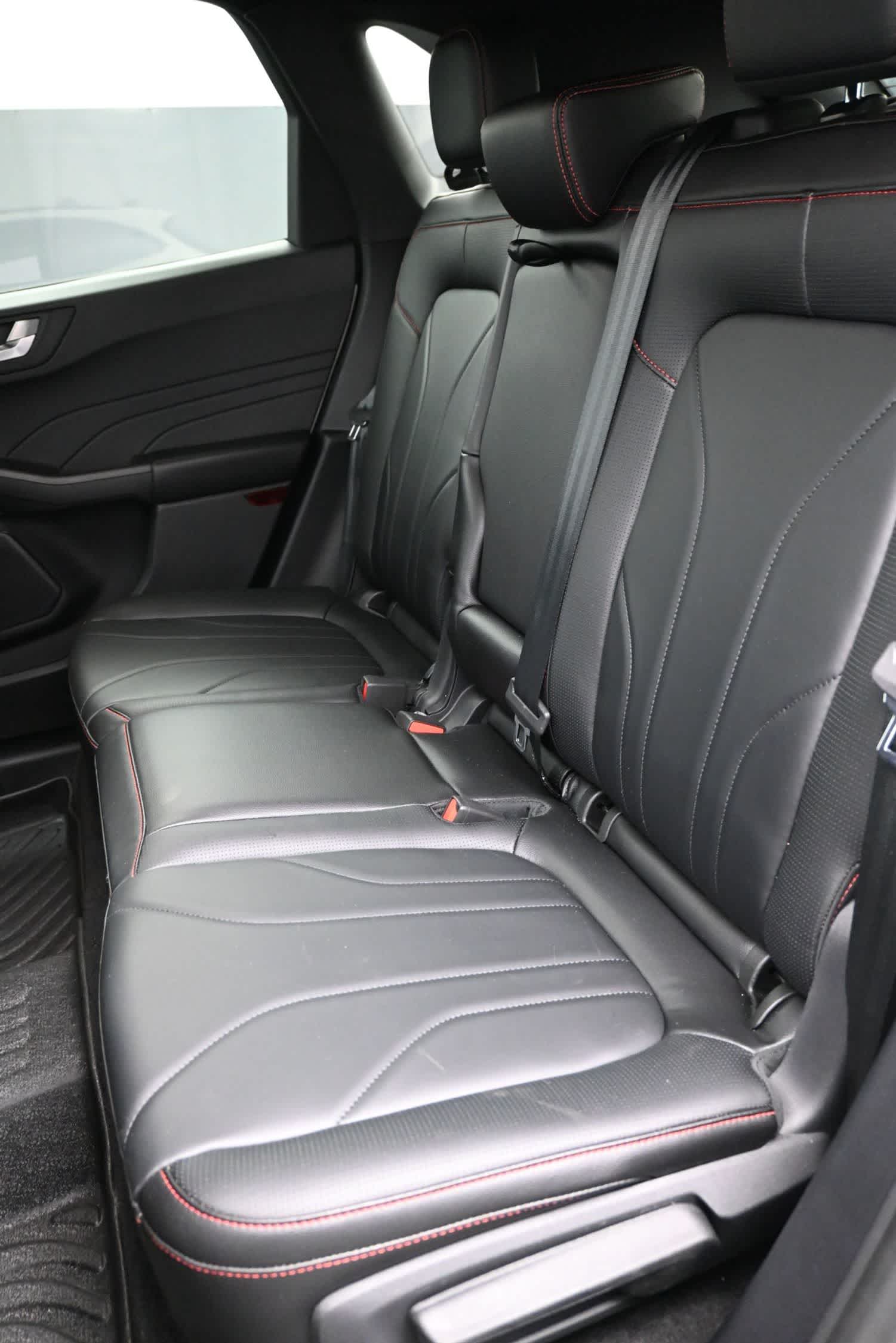 2025 Ford Escape ST-Line Elite