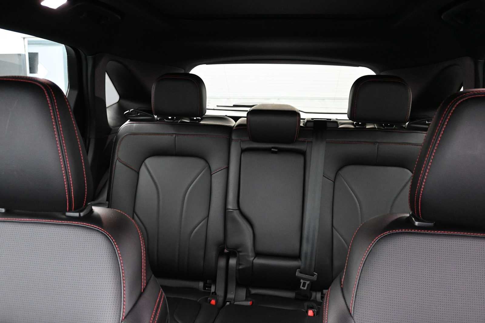 2025 Ford Escape ST-Line Elite