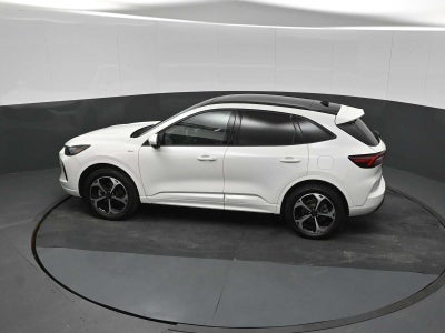 2025 Ford Escape ST-Line Elite