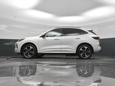2025 Ford Escape ST-Line Elite