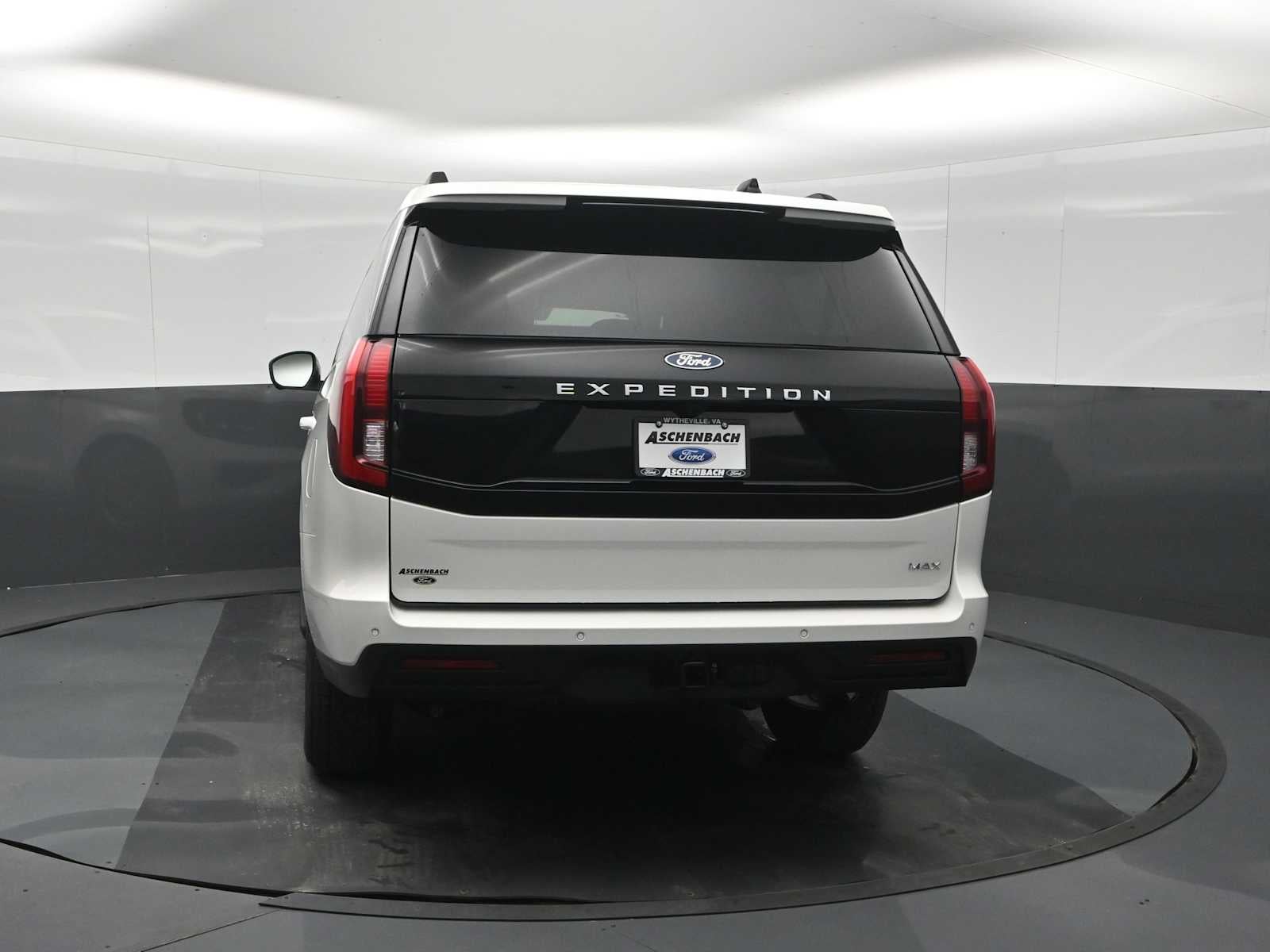 2027 Ford Expedition Max Active