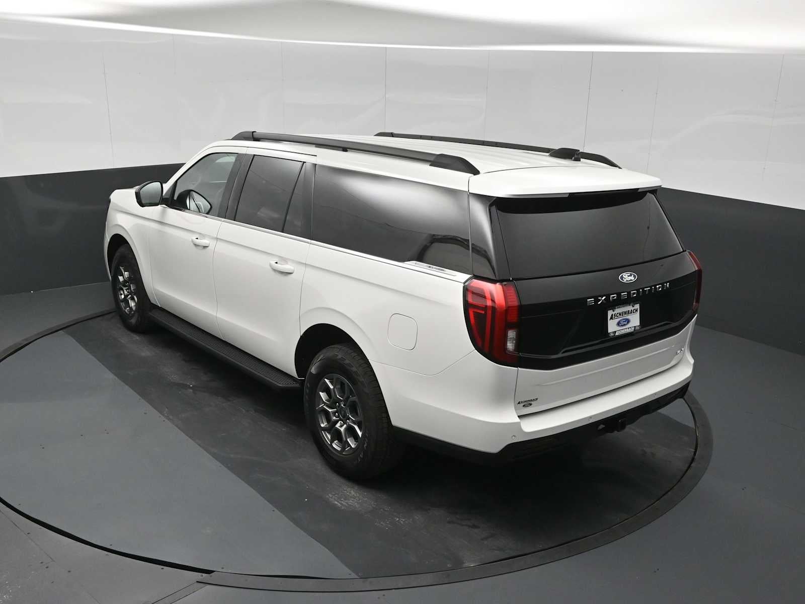 2027 Ford Expedition Max Active
