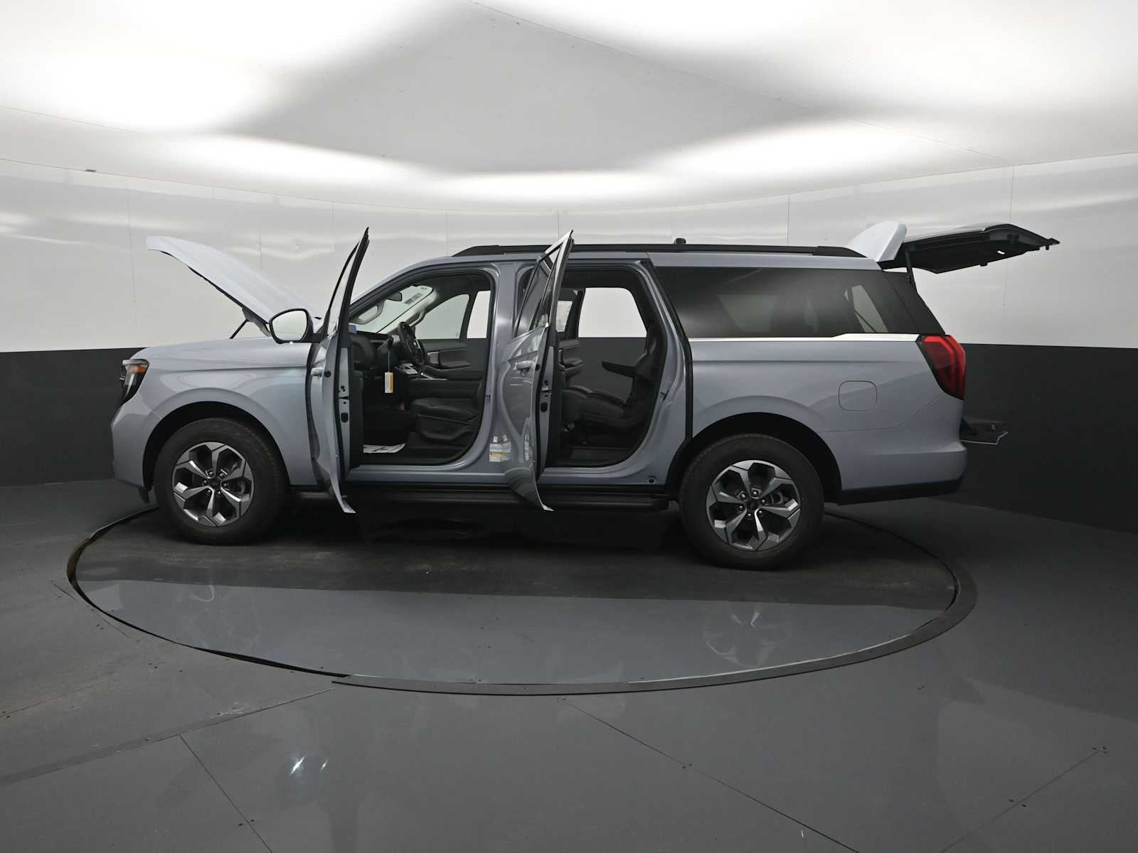 2027 Ford Expedition Max Active