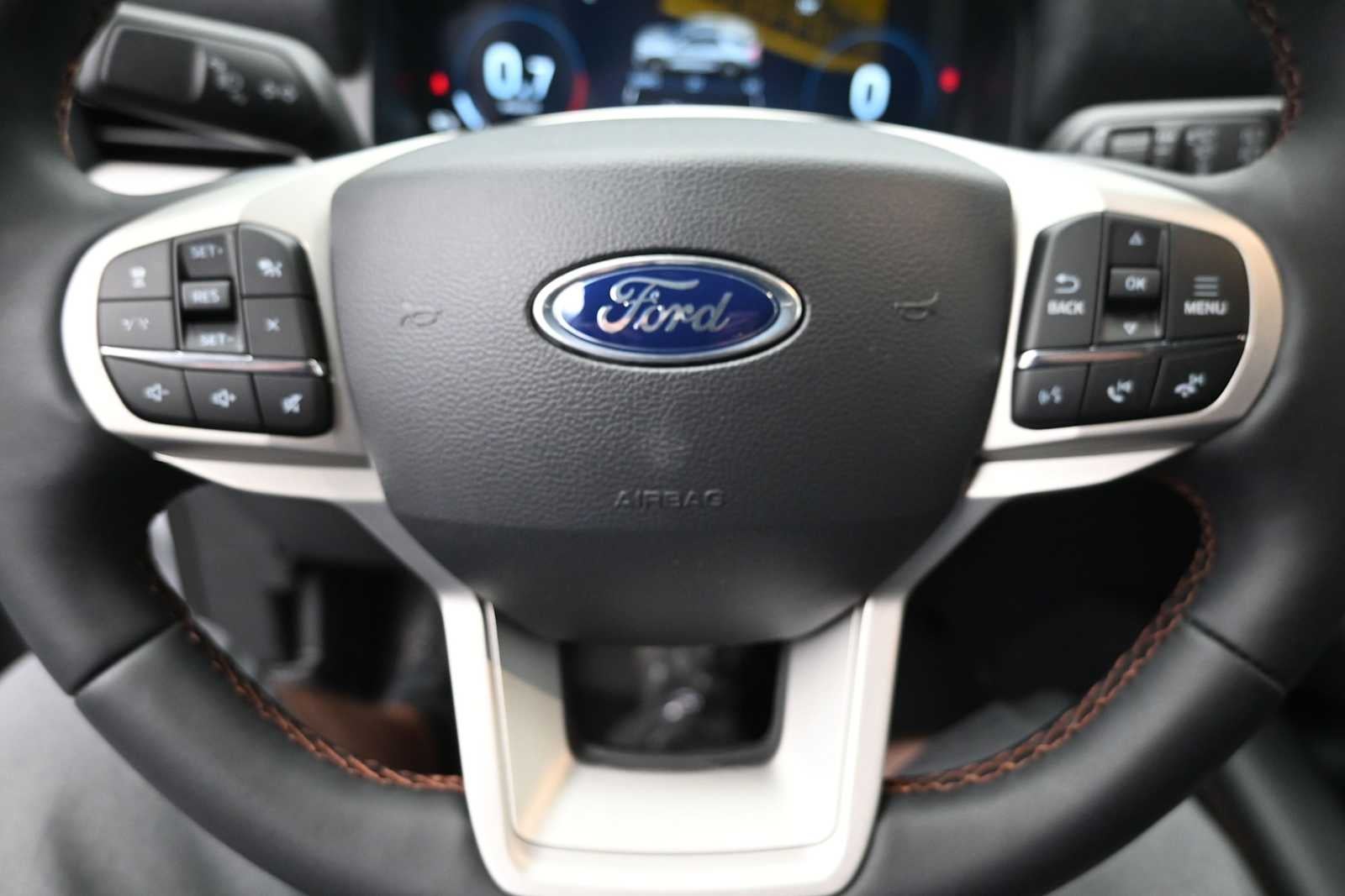 2026 Ford Explorer Active w/200A Pkg