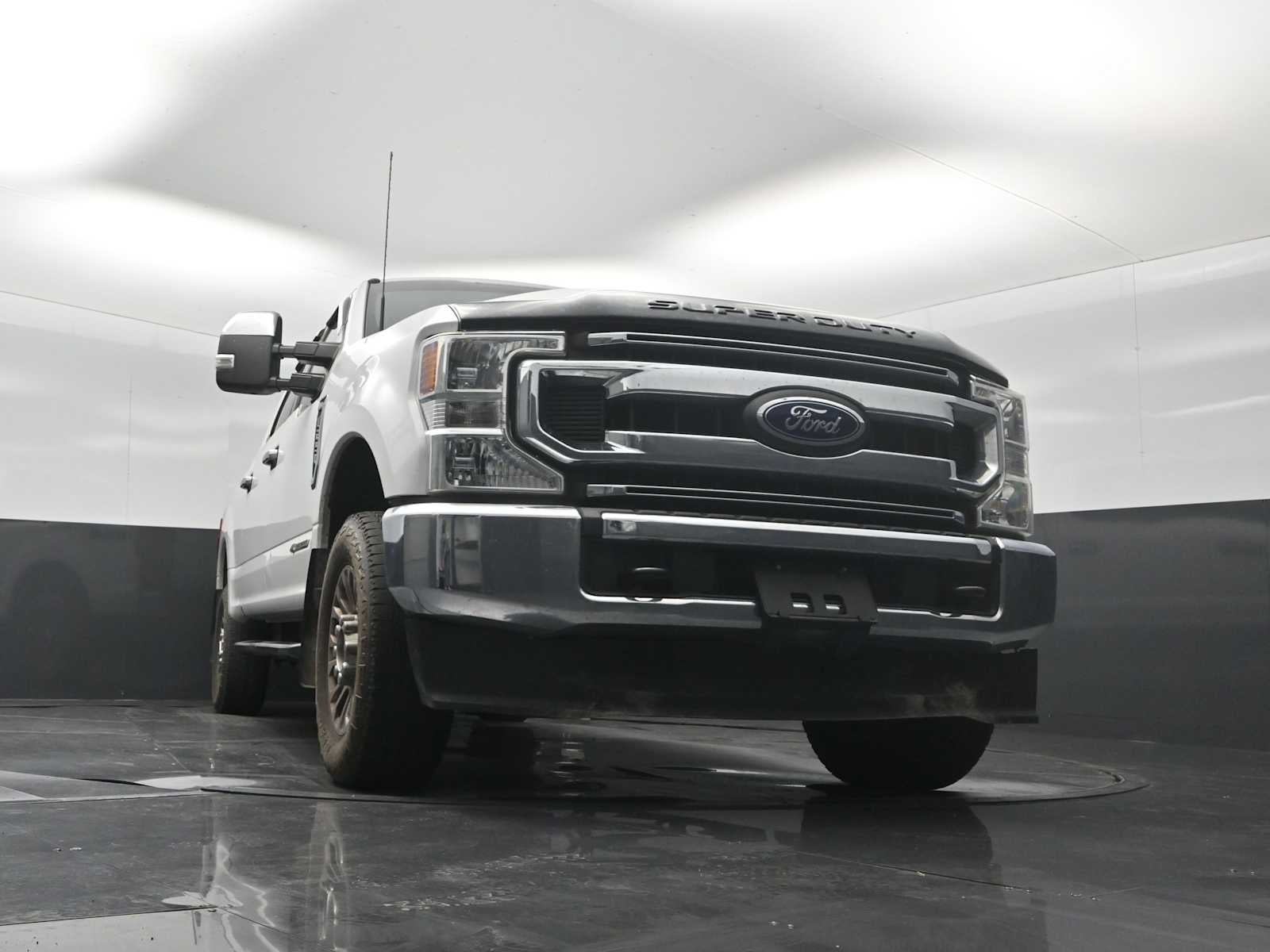 2022 Ford Super Duty F-250 Pickup XLT