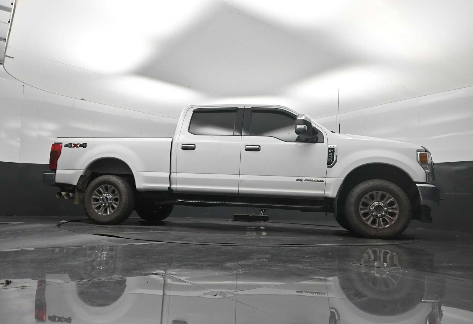 2022 Ford Super Duty F-250 Pickup XLT