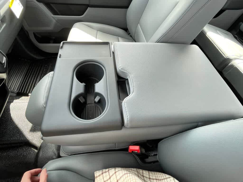 2025 Ford Super Duty F-250 SRW XL