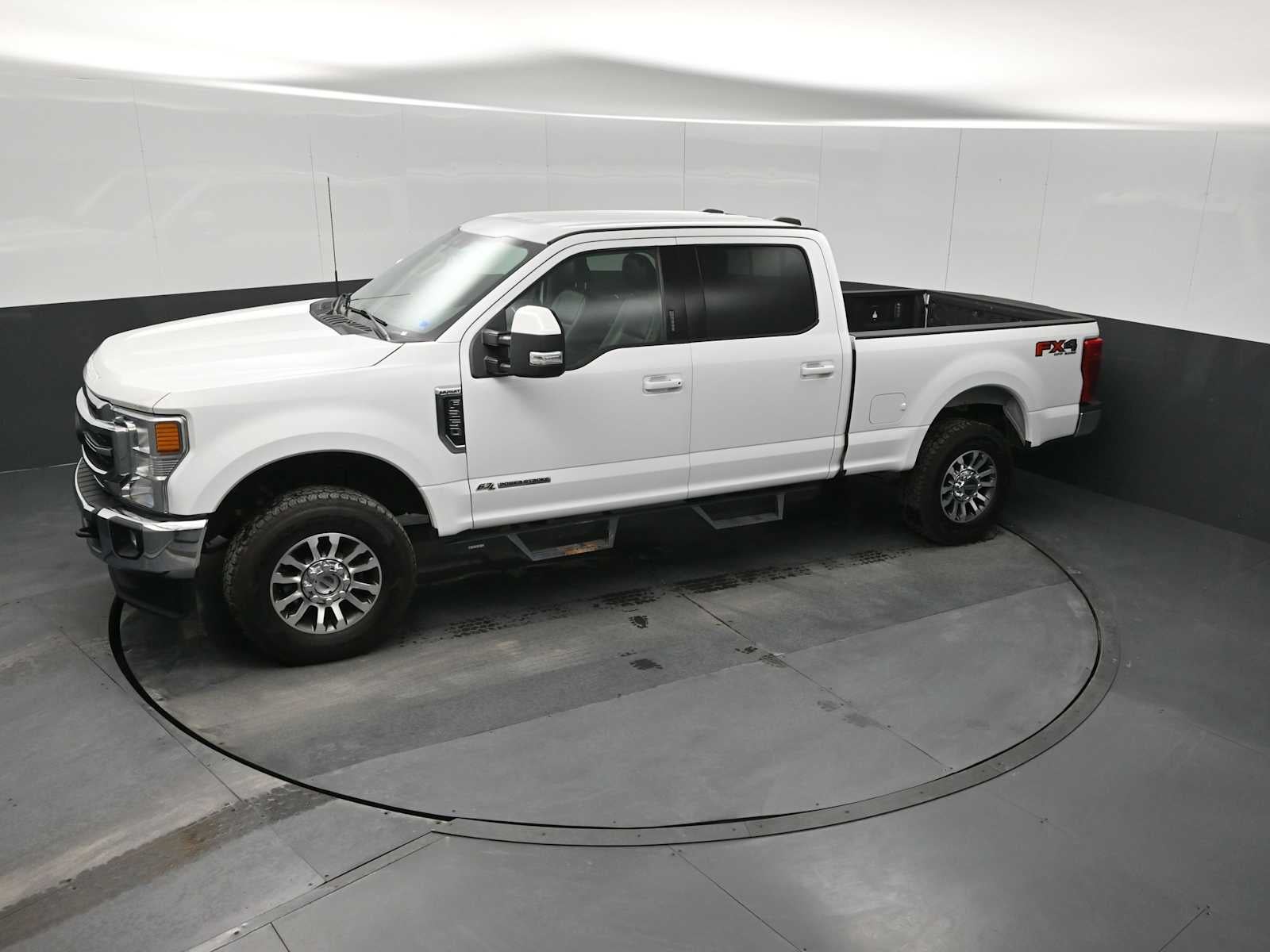 2021 Ford Super Duty F-250 SRW LARIAT