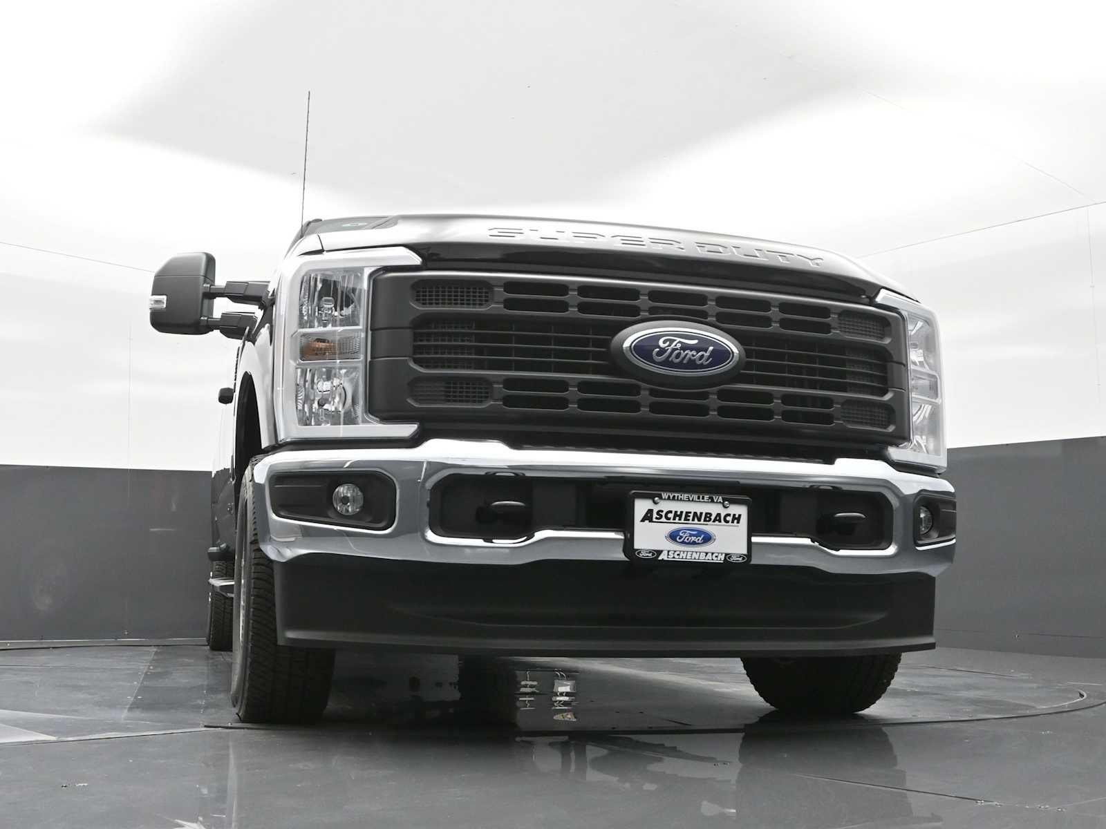 2025 Ford Super Duty F-250 SRW XL