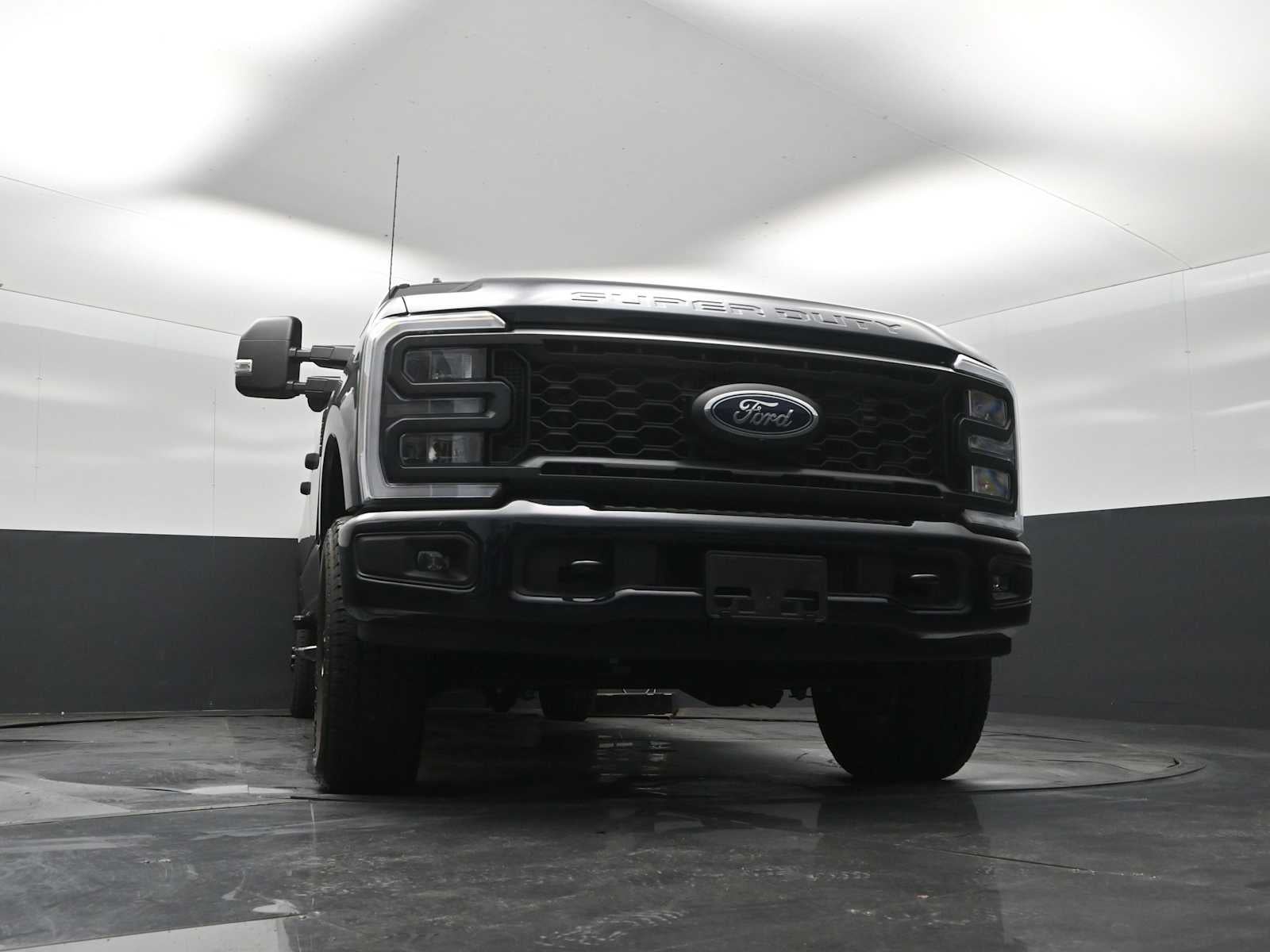 2024 Ford Super Duty F-250 Pickup XL