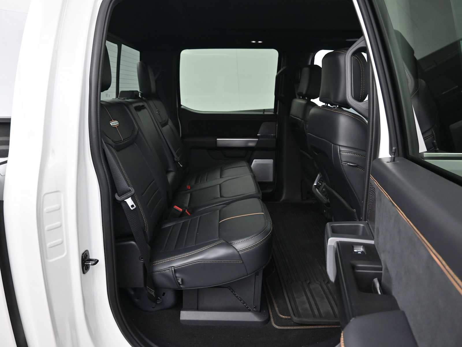 2024 Ford Super Duty F-250 Pickup Platinum