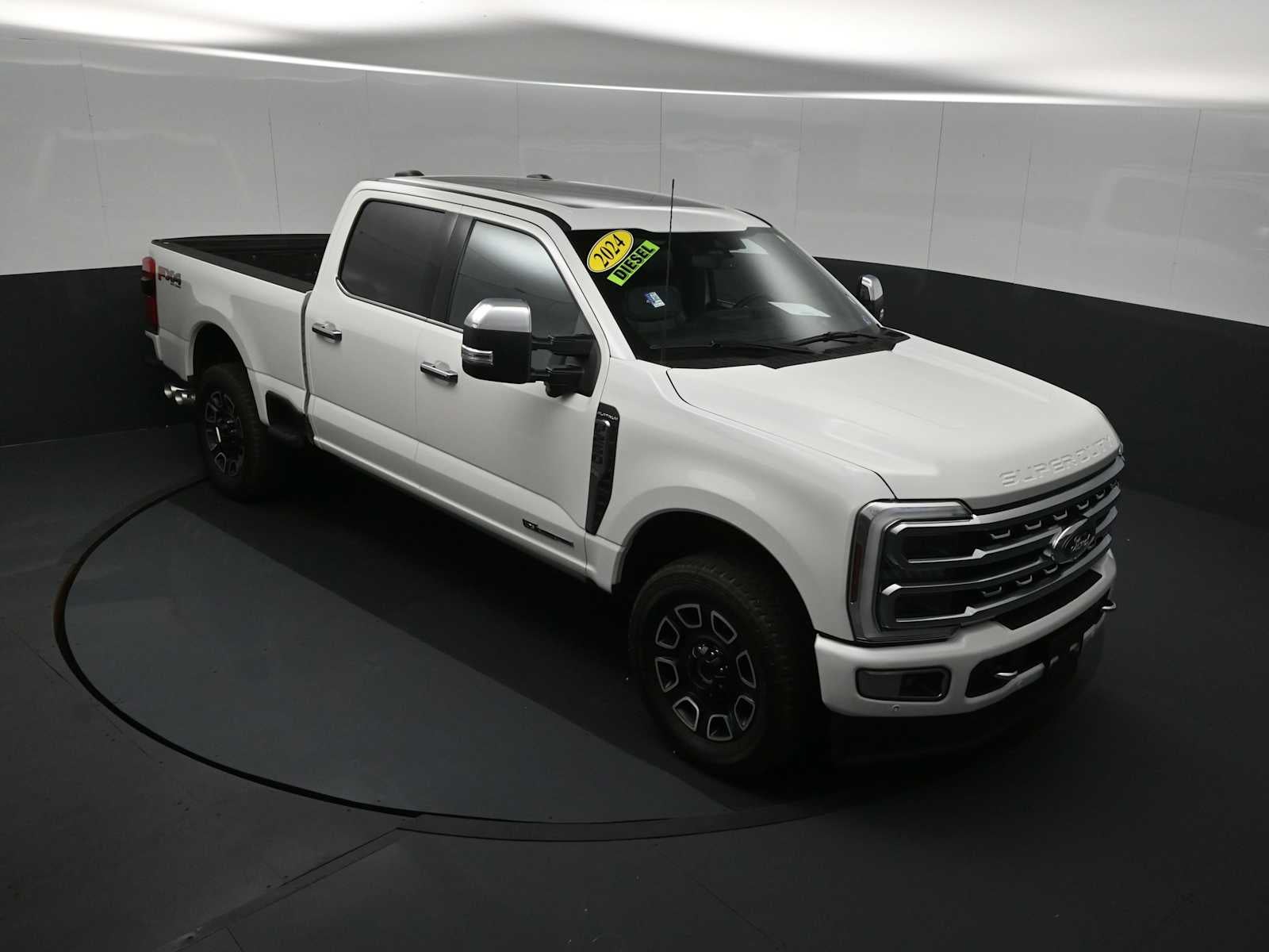 2024 Ford Super Duty F-250 Pickup Platinum