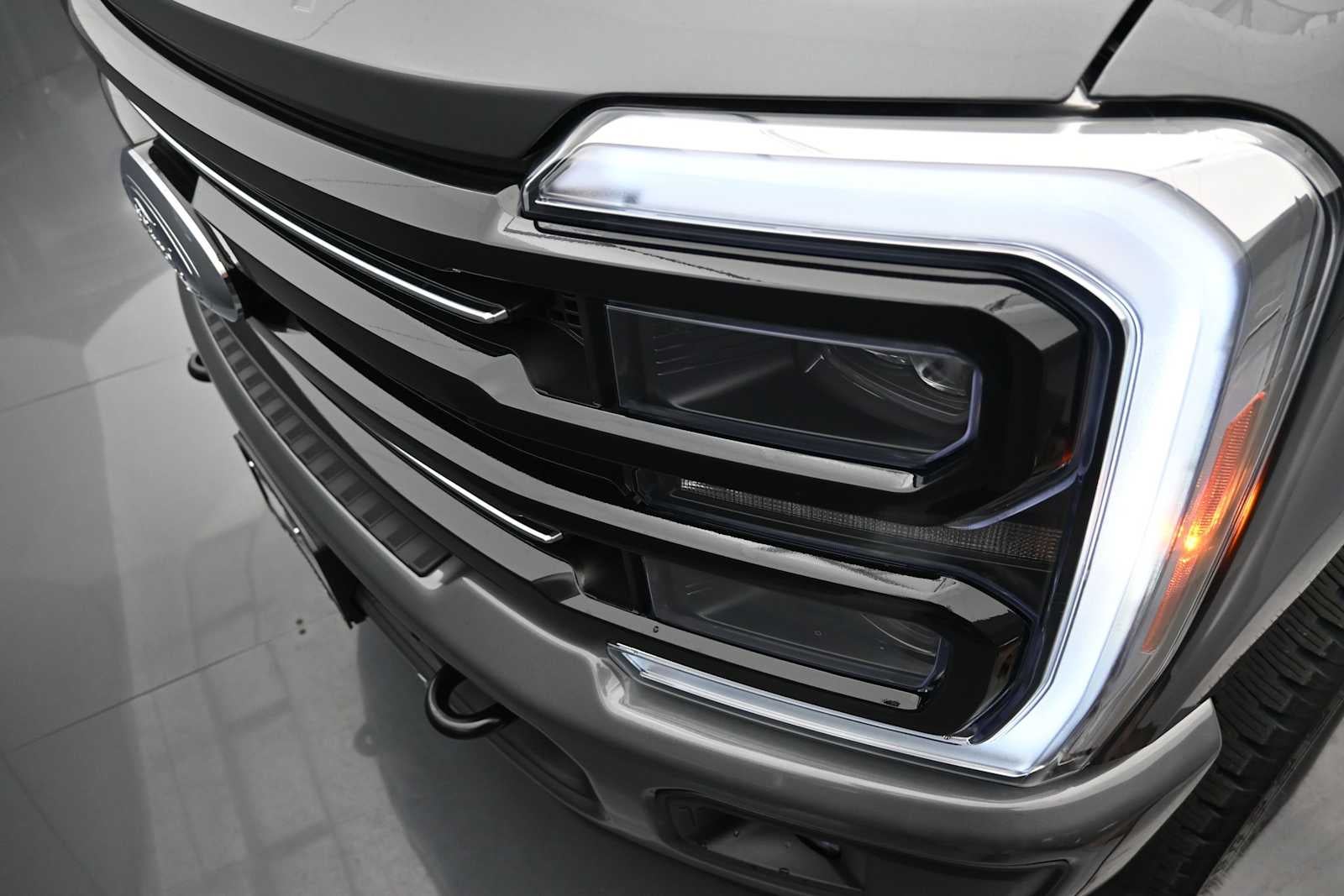 2026 Ford Super Duty F-350 SRW Platinum