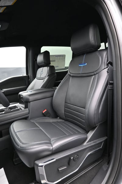 2026 Ford Super Duty F-350 SRW Platinum
