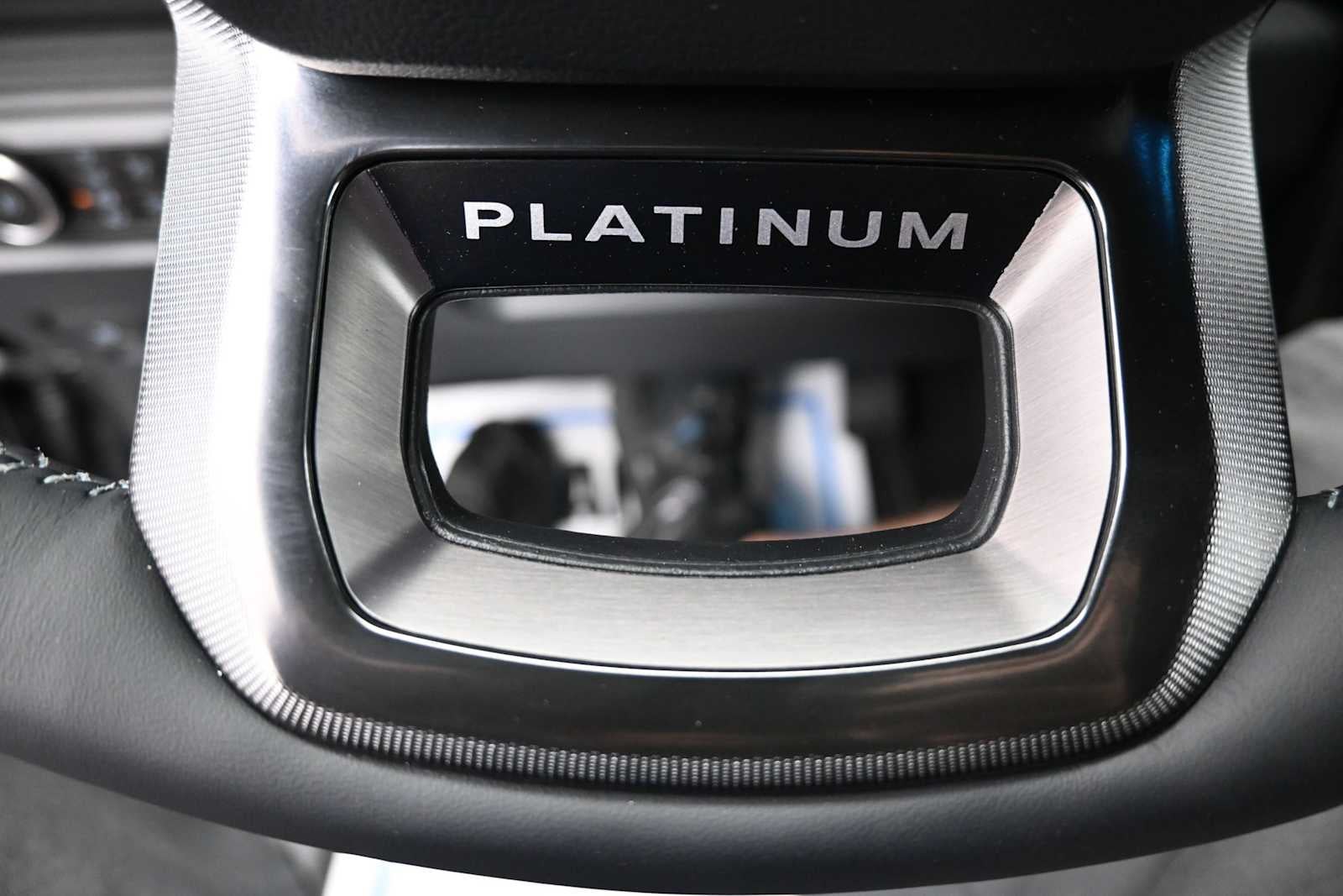 2026 Ford Super Duty F-350 SRW Platinum