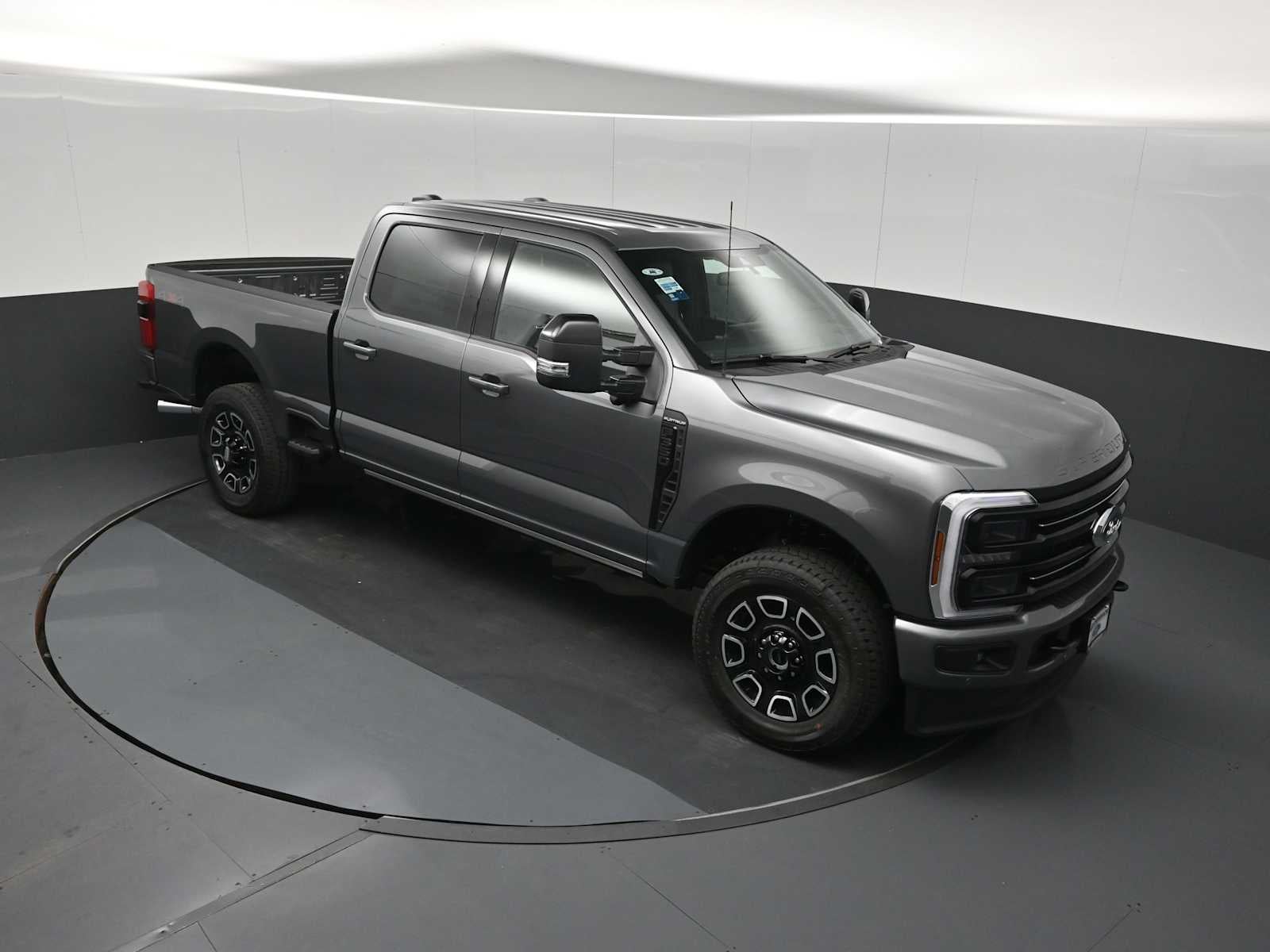 2026 Ford Super Duty F-350 SRW Platinum