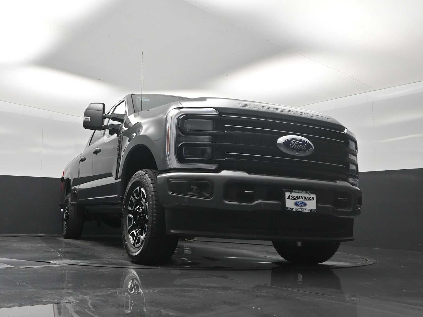 2026 Ford Super Duty F-350 SRW Platinum