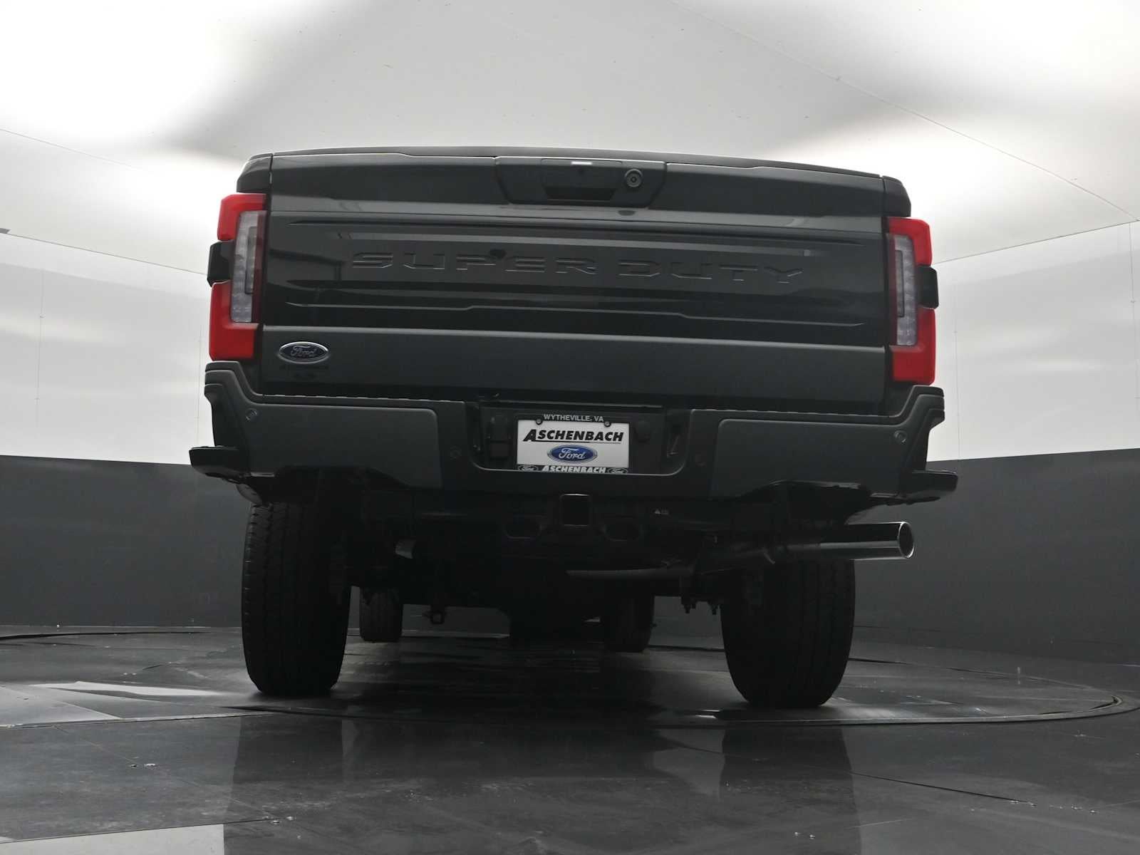 2026 Ford Super Duty F-350 SRW Platinum