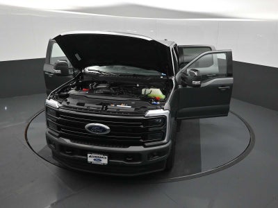2026 Ford Super Duty F-350 SRW Platinum