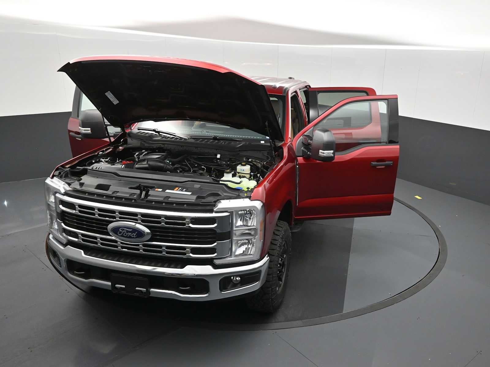 2026 Ford Super Duty F-350 SRW XLT