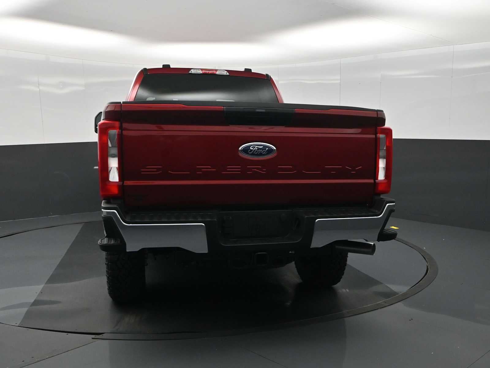 2026 Ford Super Duty F-350 SRW XLT