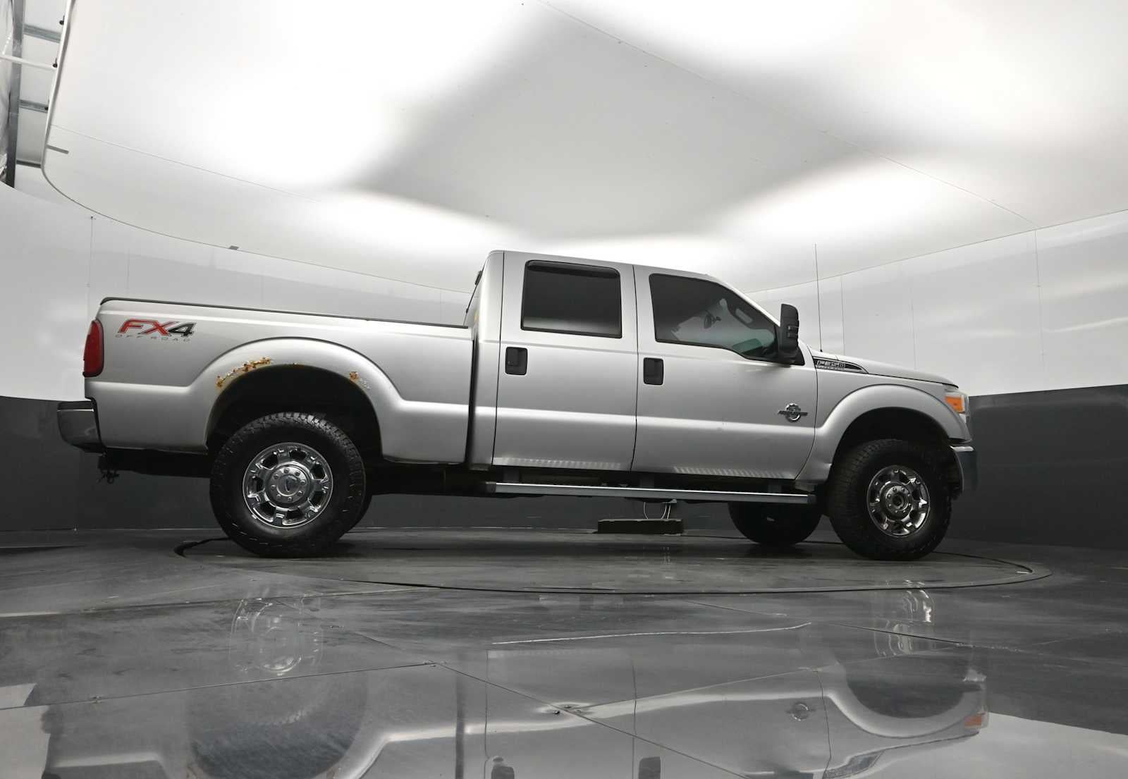 2015 Ford Super Duty F-350 SRW Pickup XLT